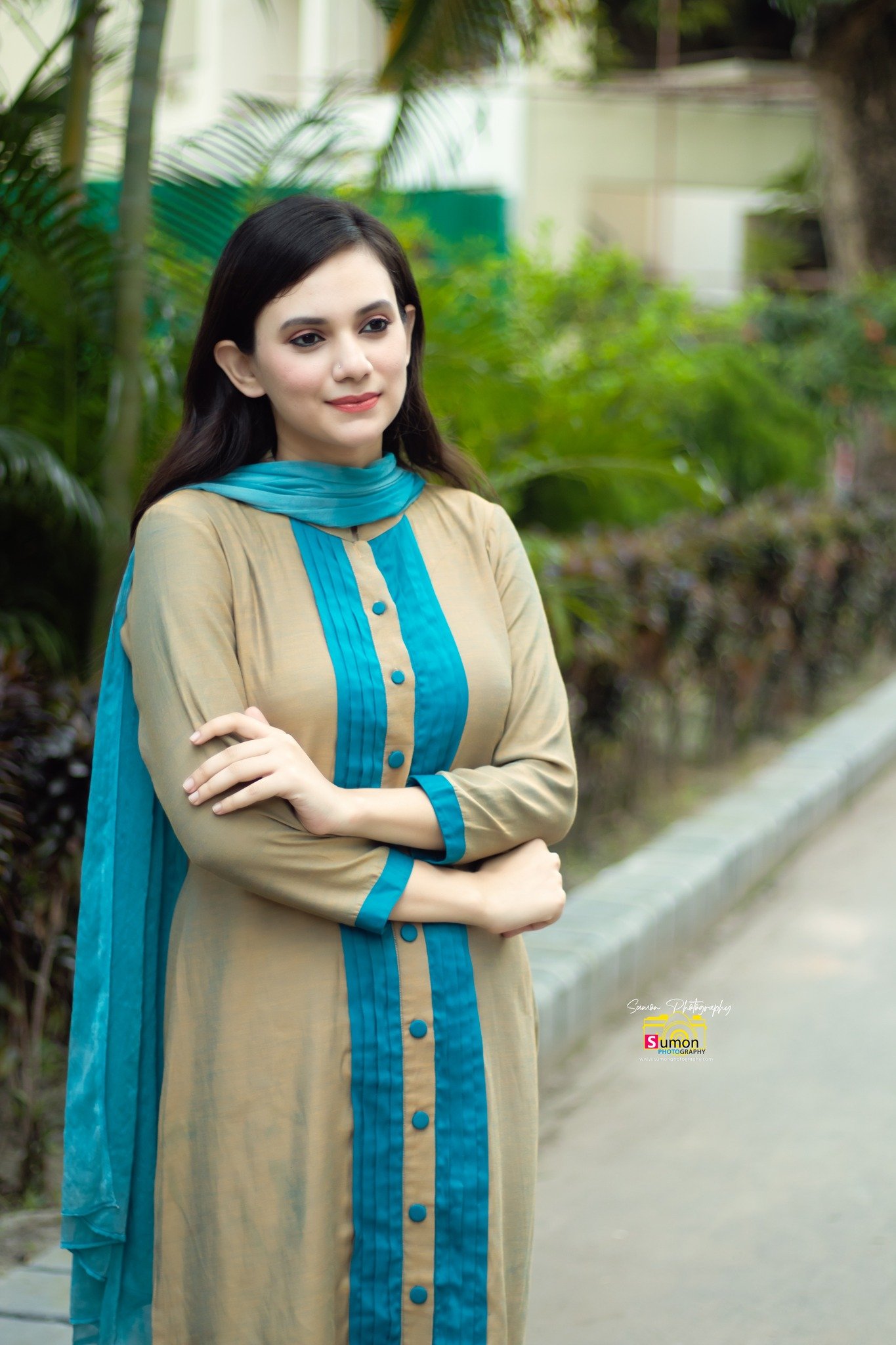 Outdoor Classic Photoshoot Ayesha Labonno- 2023 (10)