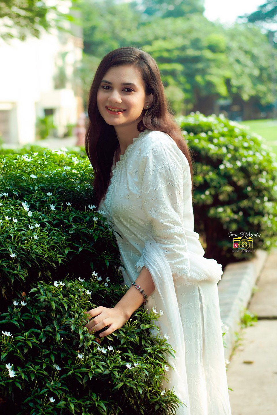 Outdoor Classic Photoshoot Ayesha Labonno- 2023 (20)