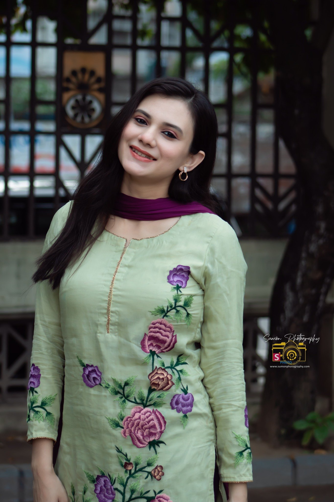 Outdoor Classic Photoshoot Ayesha Labonno- 2023 (3)